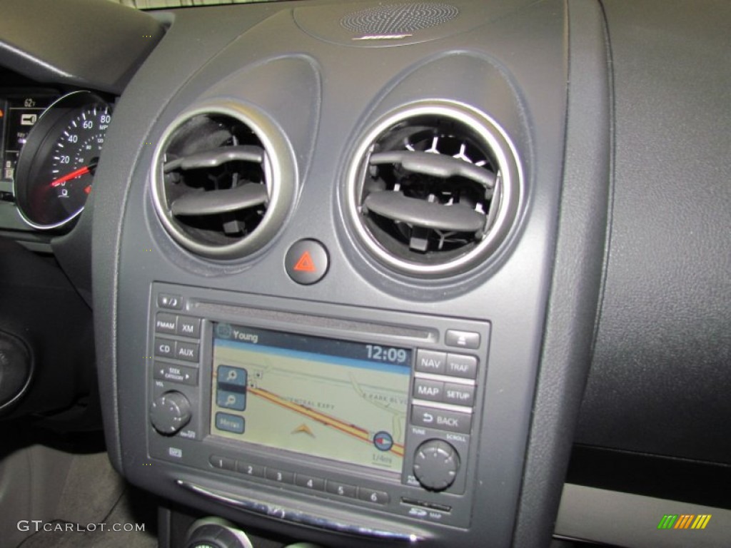 2011 Rogue SL - Silver Ice Metallic / Gray photo #16