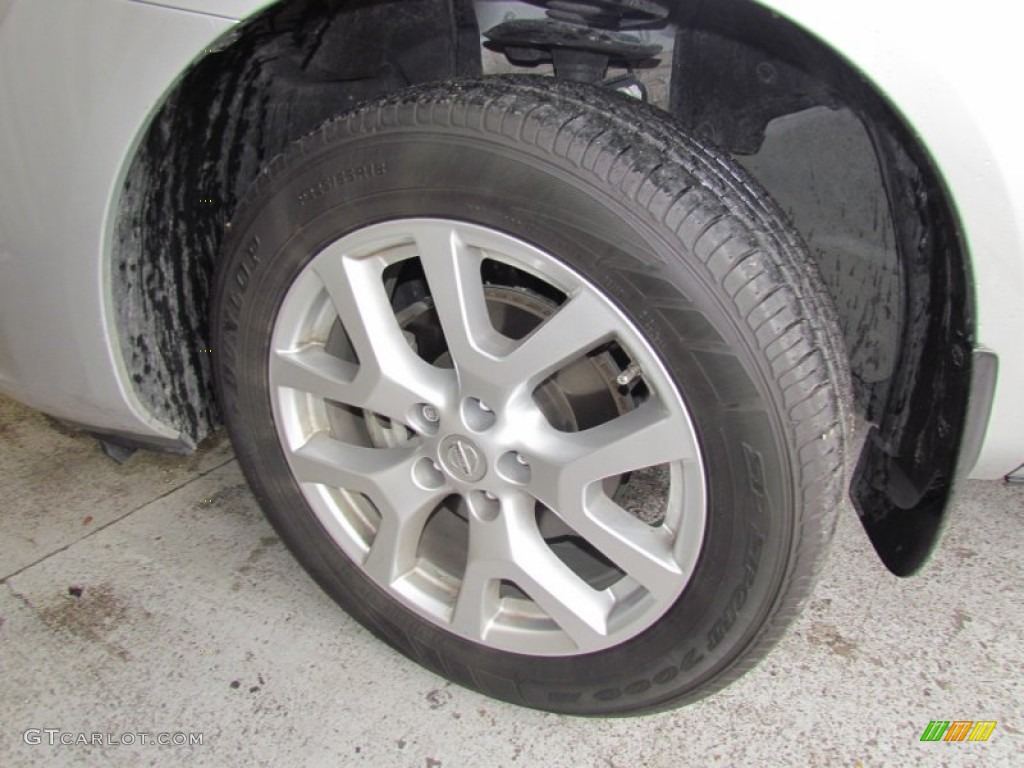 2011 Rogue SL - Silver Ice Metallic / Gray photo #21