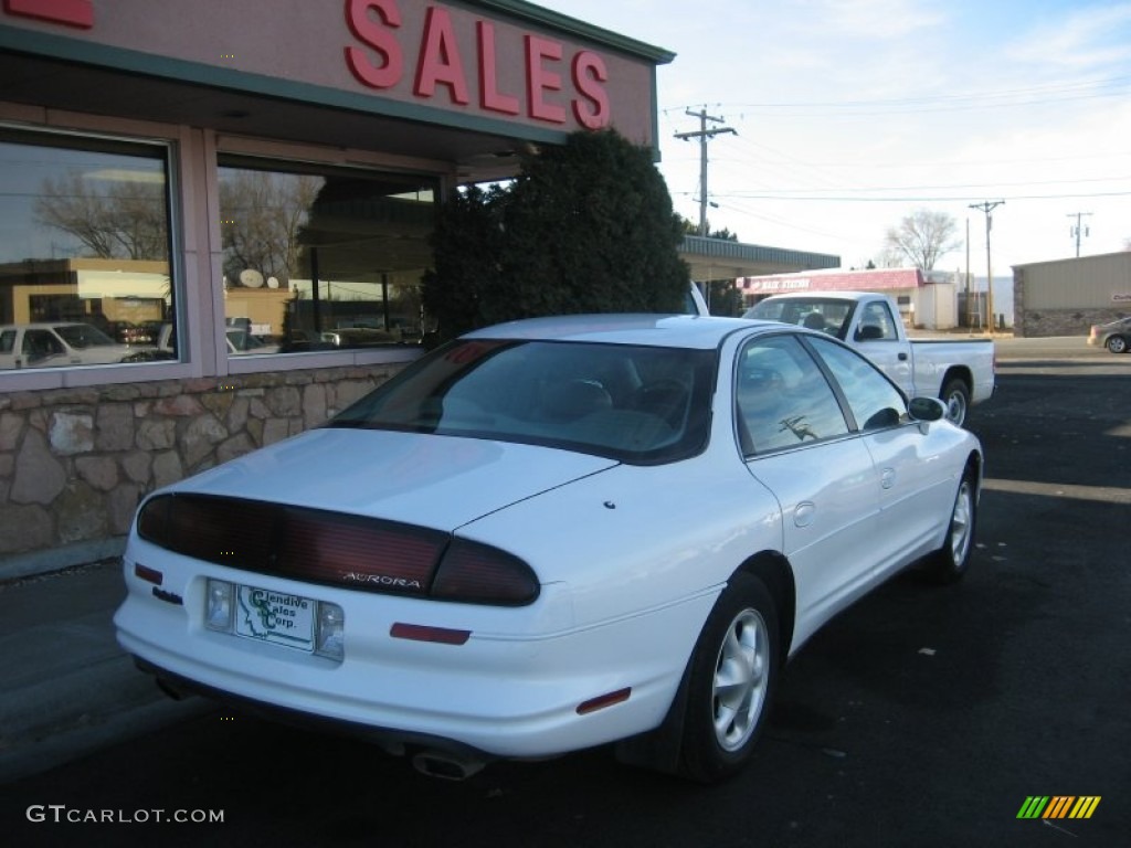 1998 Aurora  - Bright White / Gray photo #5