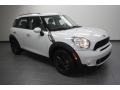 Light White - Cooper S Countryman Photo No. 1