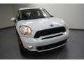 Light White - Cooper S Countryman Photo No. 2
