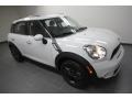 Light White - Cooper S Countryman Photo No. 4