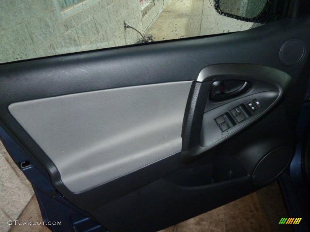 2011 RAV4 I4 4WD - Pacific Blue Metallic / Ash photo #11