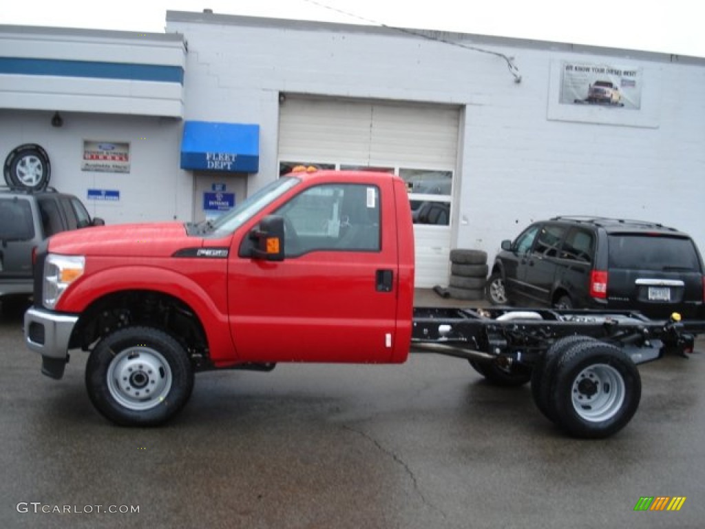 2012 F350 Super Duty XL SuperCab 4x4 Dually Chassis - Vermillion Red / Steel photo #5
