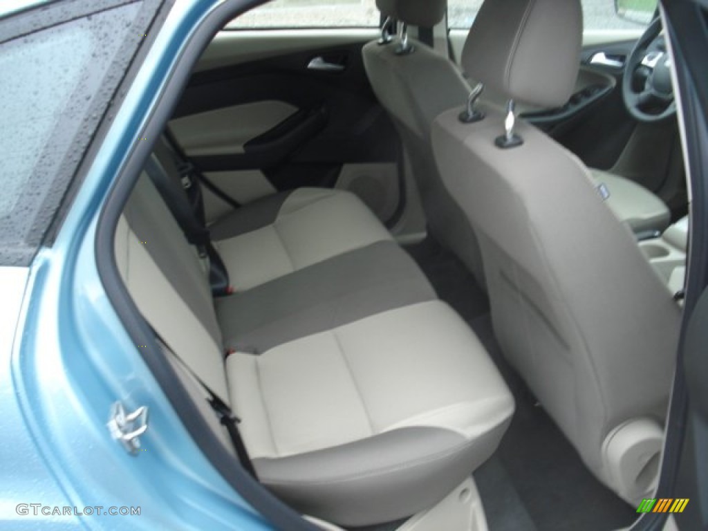 2012 Focus SE 5-Door - Frosted Glass Metallic / Stone photo #15