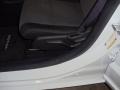 Bright White - Caliber SXT Photo No. 17