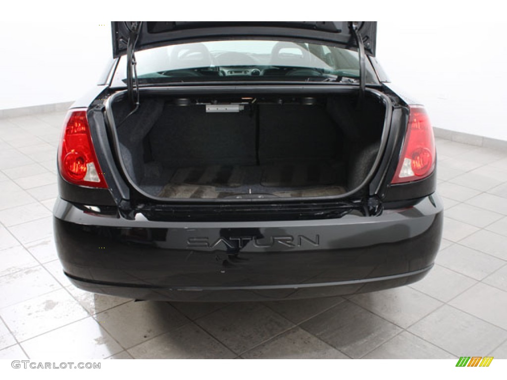 2005 ION 3 Quad Coupe - Black Onyx / Black photo #20