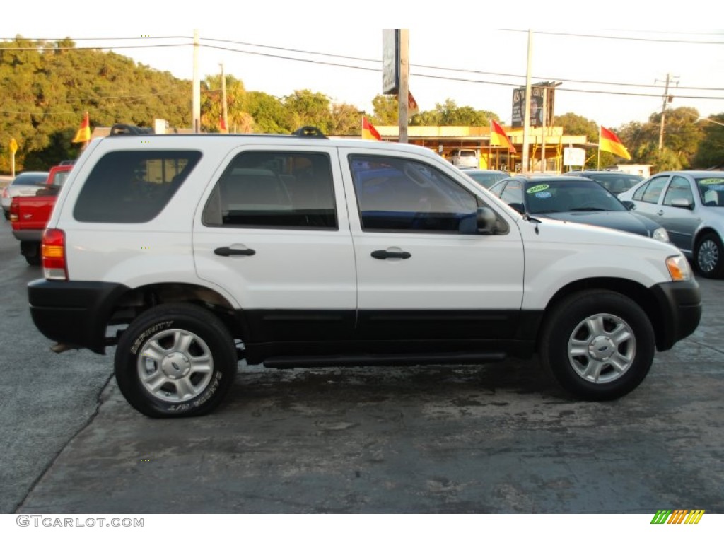 2003 Escape XLT V6 - Oxford White / Medium Dark Pebble photo #4