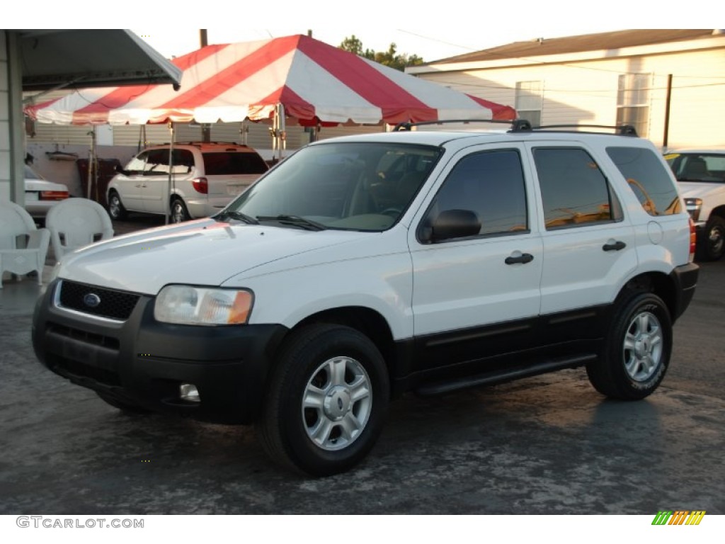 2003 Escape XLT V6 - Oxford White / Medium Dark Pebble photo #28