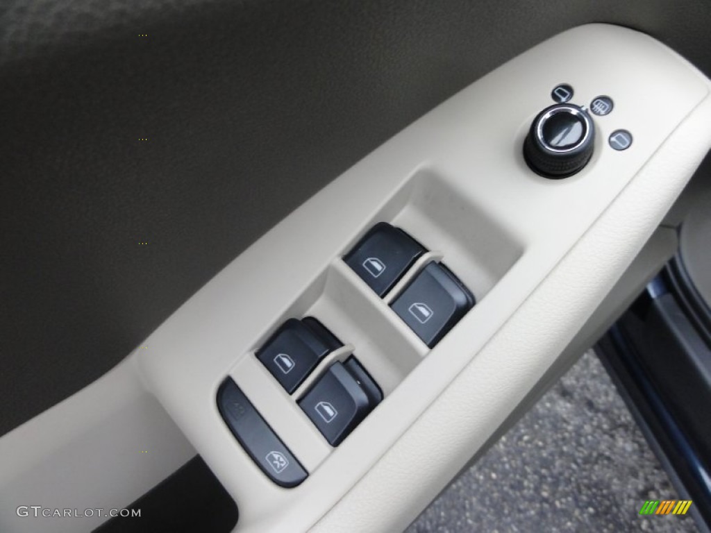 2009 Q5 3.2 Premium quattro - Deep Sea Blue Pearl Effect / Cardamom Beige photo #15