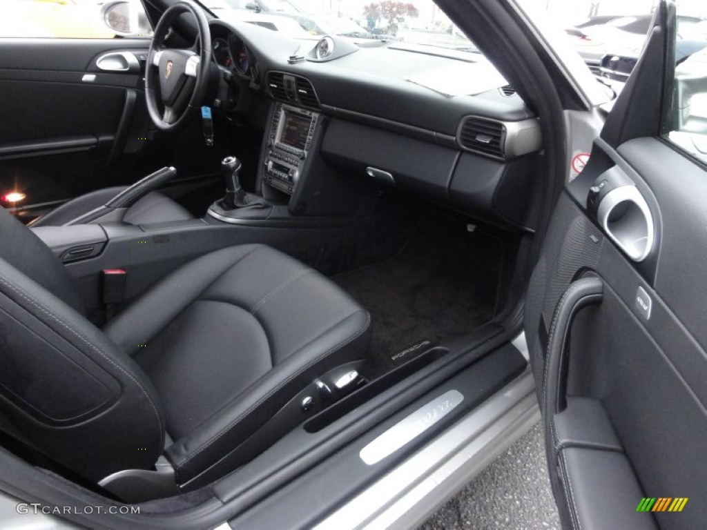 Black Interior 2005 Porsche 911 Carrera Coupe Photo #58473705