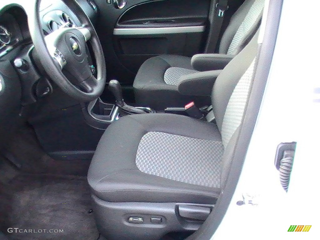 2011 HHR LS - Arctic Ice White / Ebony photo #10