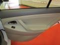 Super White - Camry LE Photo No. 23