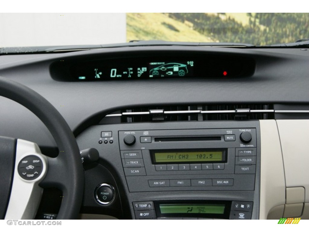 2011 Toyota Prius Hybrid II Controls Photo #58482162