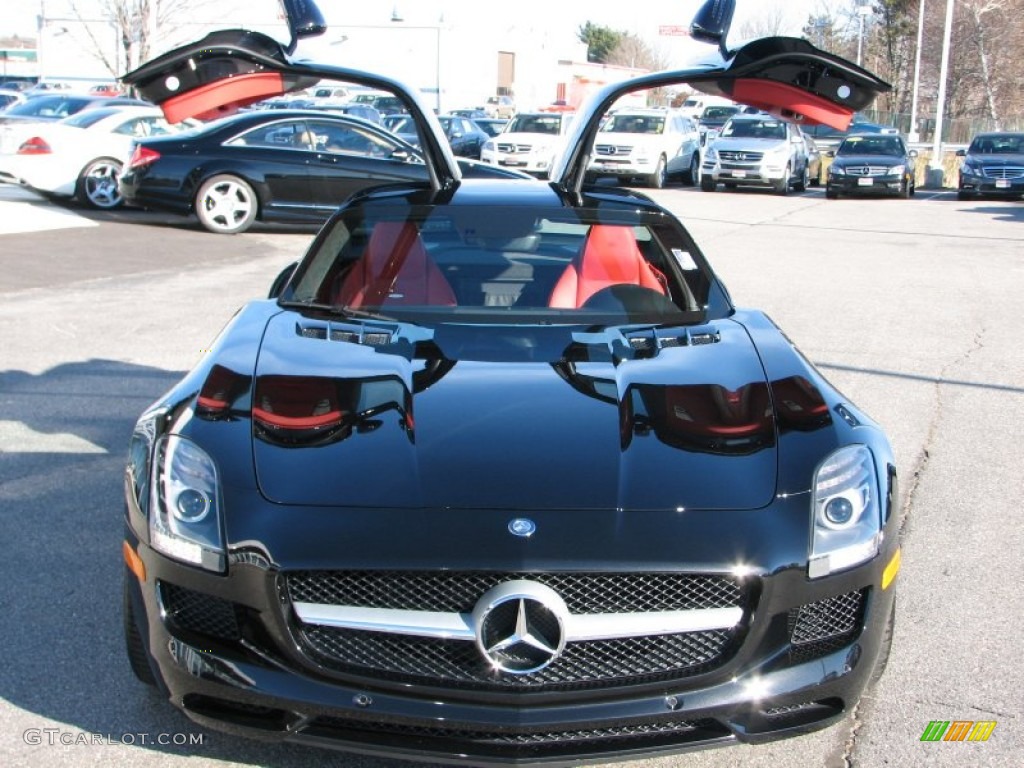 Gullwing doors 2011 Mercedes-Benz SLS AMG Parts
