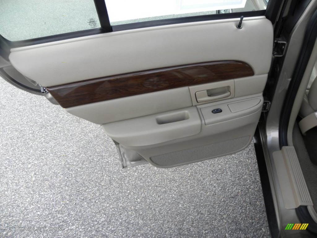 2004 Mercury Grand Marquis LS Medium Parchment Door Panel Photo #58486174