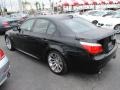 Black Sapphire Metallic - M5 Sedan Photo No. 11