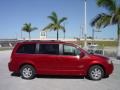 2008 Inferno Red Crystal Pearlcoat Chrysler Town & Country Touring Signature Series  photo #7