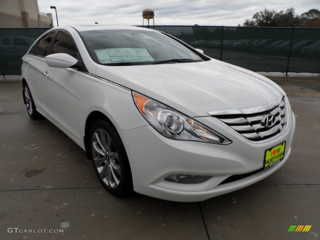 2012 Sonata SE - Shimmering White / Black photo #1