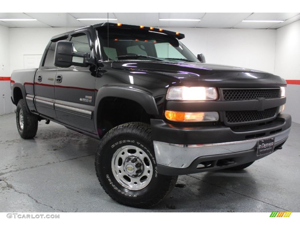 2002 Silverado 2500 LS Crew Cab 4x4 - Onyx Black / Medium Gray photo #1