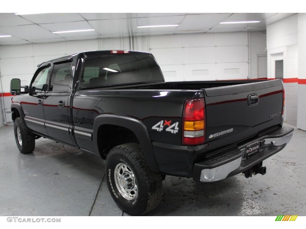2002 Silverado 2500 LS Crew Cab 4x4 - Onyx Black / Medium Gray photo #16