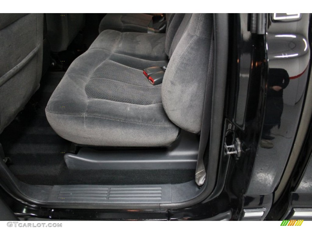 2002 Silverado 2500 LS Crew Cab 4x4 - Onyx Black / Medium Gray photo #55