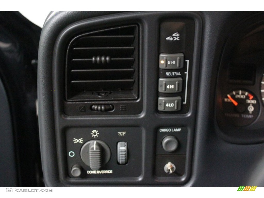 2002 Silverado 2500 LS Crew Cab 4x4 - Onyx Black / Medium Gray photo #70