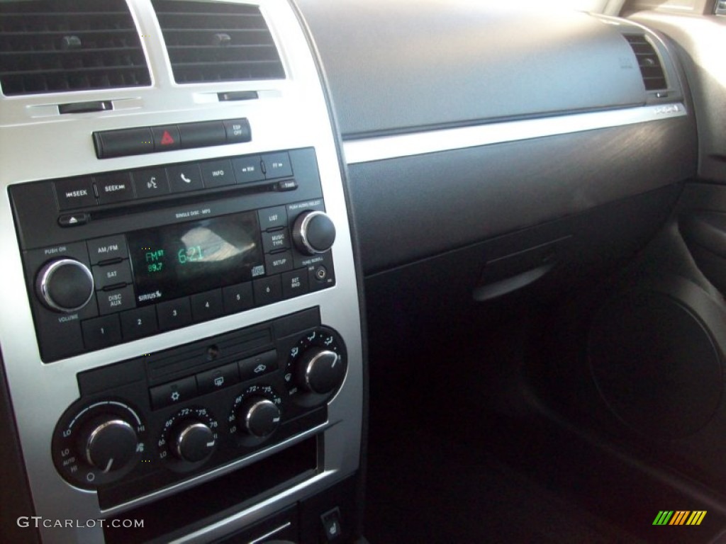 2010 Charger SXT AWD - Stone White / Dark Slate Gray photo #10