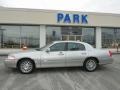 2003 Silver Birch Metallic Lincoln Town Car Signature  photo #23