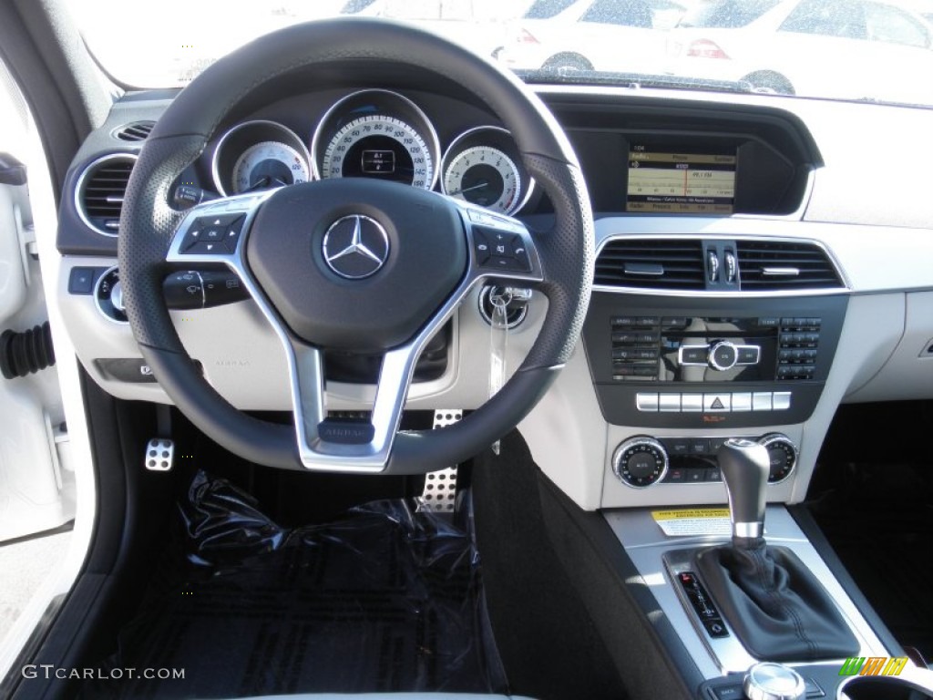 2012 C 250 Sport - Arctic White / Ash photo #9