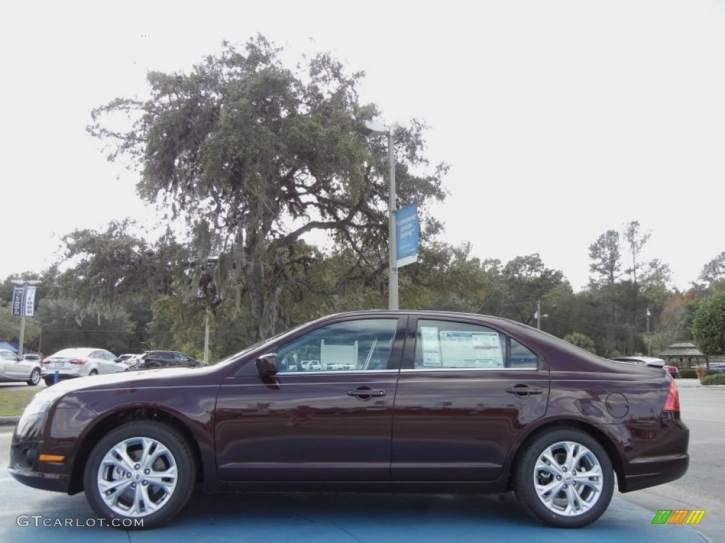 2012 Fusion SE - Bordeaux Reserve Metallic / Charcoal Black photo #2