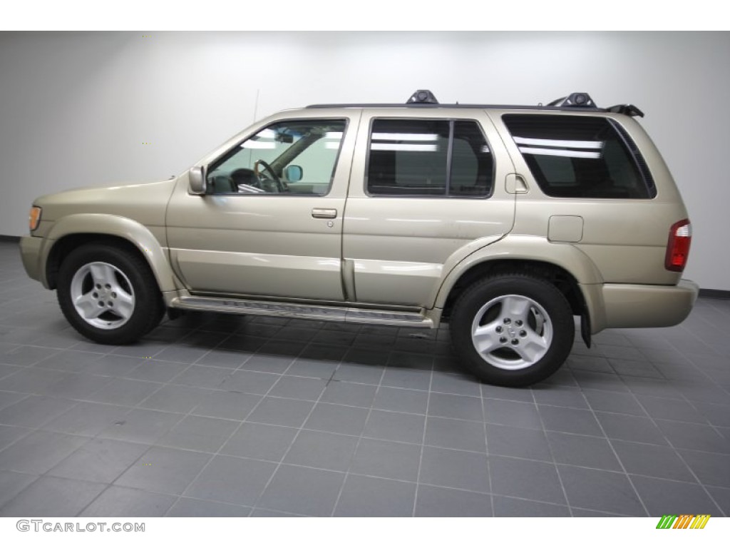 2002 QX4  - Golden Sand Metallic / Stone Beige photo #2