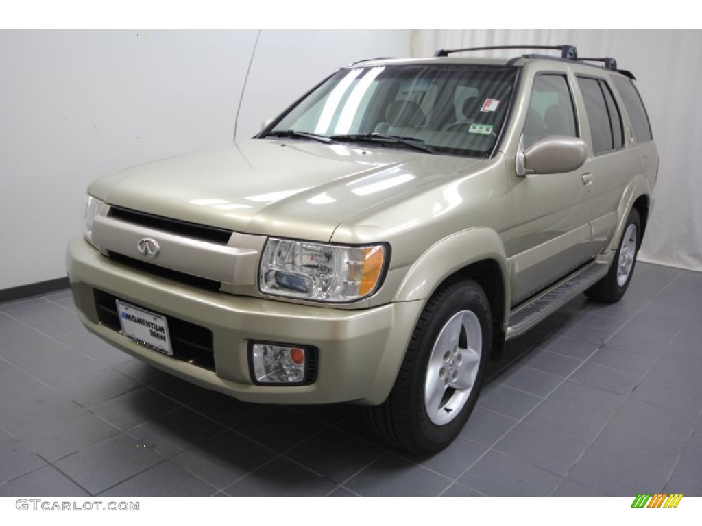 2002 QX4  - Golden Sand Metallic / Stone Beige photo #6