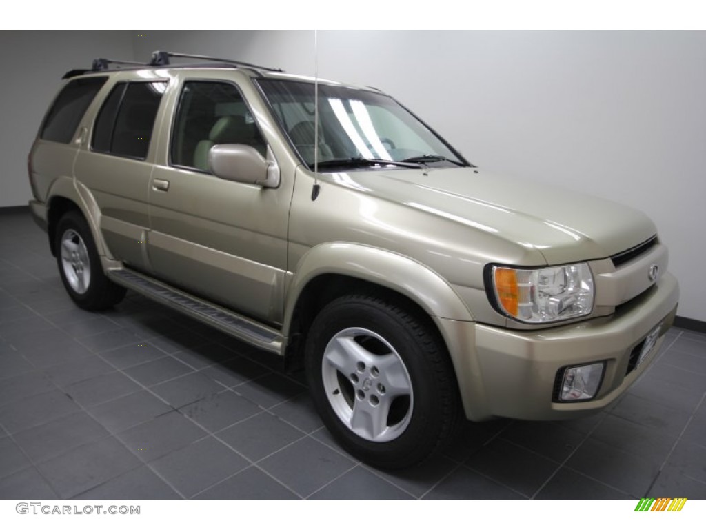 2002 QX4  - Golden Sand Metallic / Stone Beige photo #9