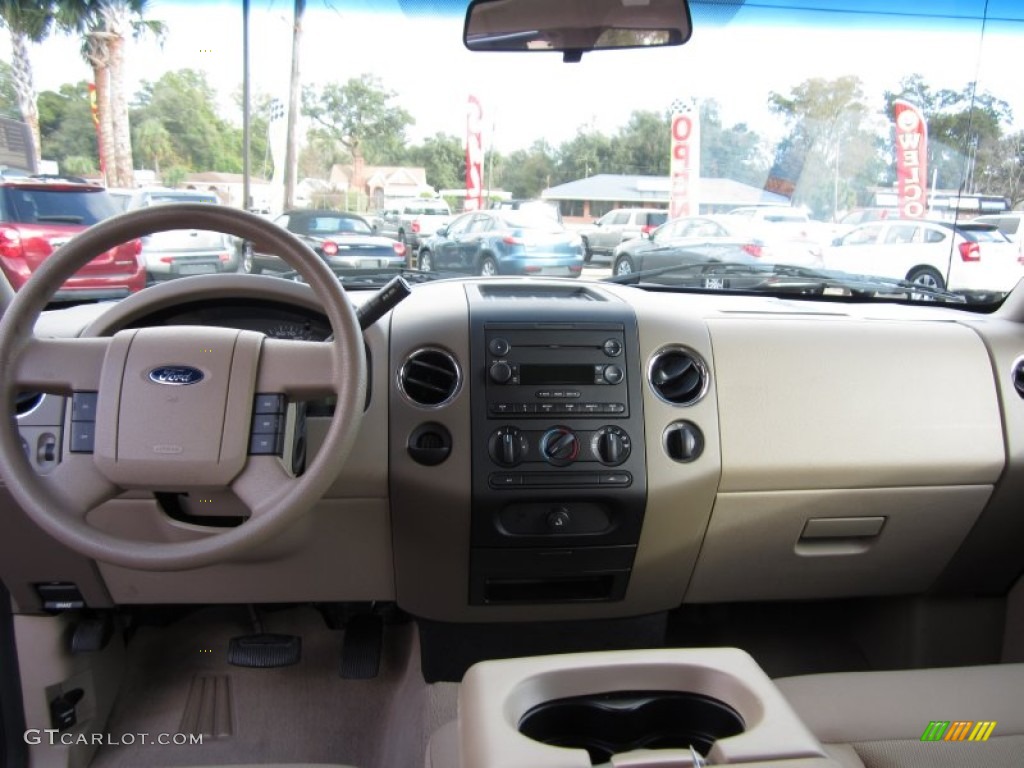 2005 F150 XLT SuperCab - Medium Wedgewood Blue Metallic / Tan photo #16
