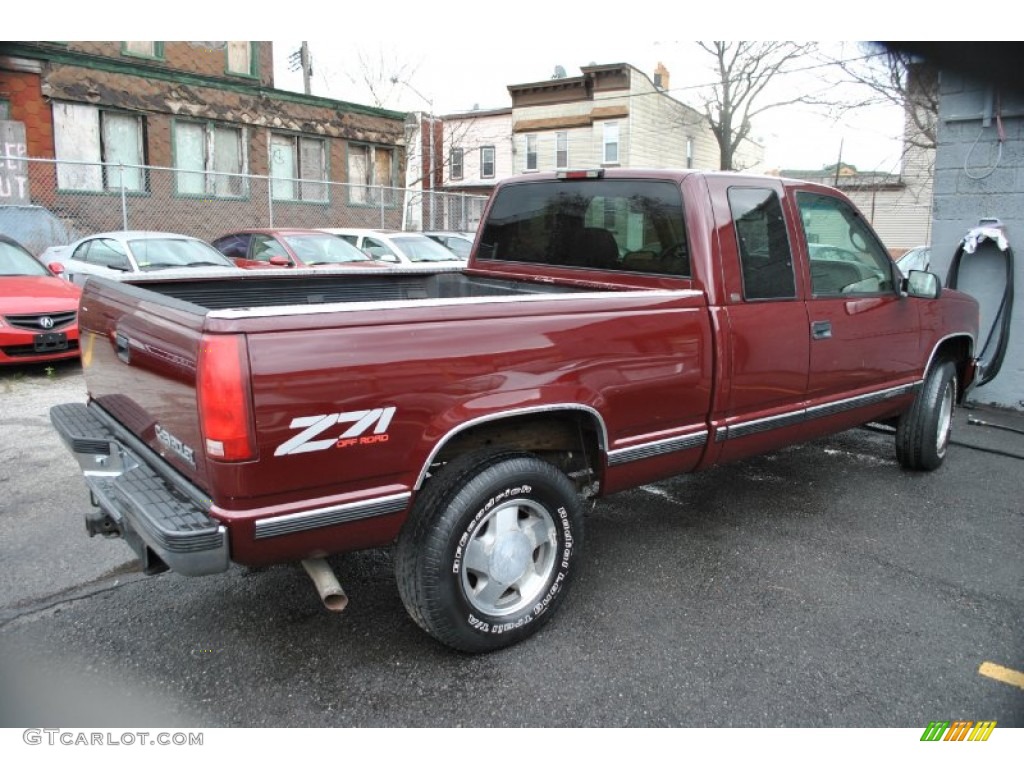 1998 C/K K1500 Extended Cab 4x4 - Dark Carmine Red Metallic / Neutral photo #2
