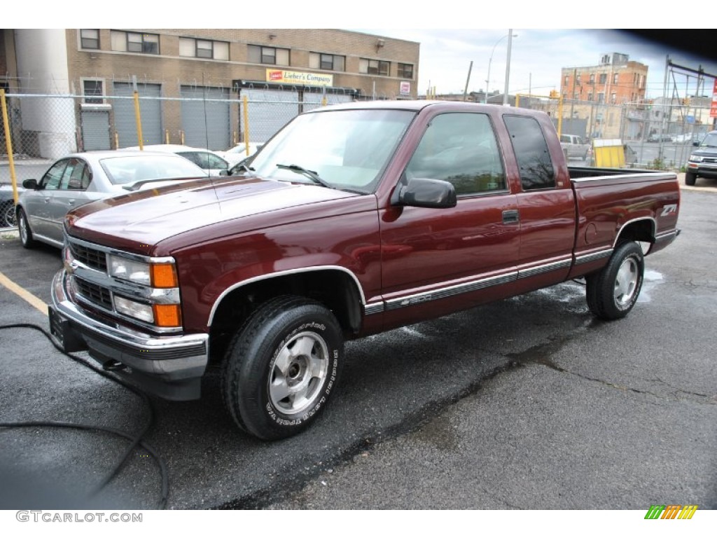 1998 C/K K1500 Extended Cab 4x4 - Dark Carmine Red Metallic / Neutral photo #4