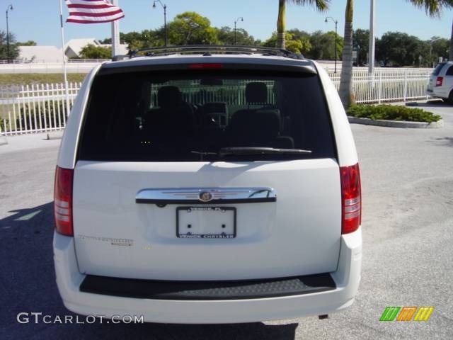 2008 Town & Country Touring Signature Series - Stone White / Medium Slate Gray/Light Shale photo #5