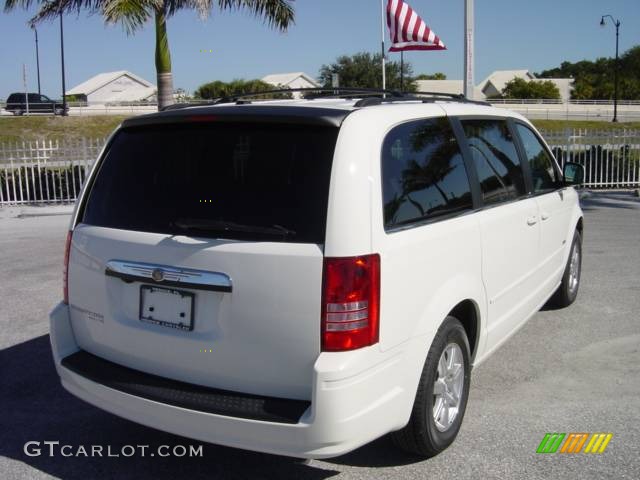 2008 Town & Country Touring Signature Series - Stone White / Medium Slate Gray/Light Shale photo #6