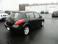 2009 Super Black Nissan Versa 1.8 SL Hatchback  photo #5