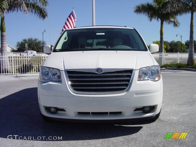 2008 Town & Country Touring Signature Series - Stone White / Medium Slate Gray/Light Shale photo #9