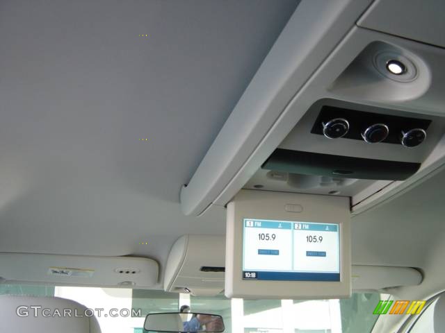 2008 Town & Country Touring Signature Series - Stone White / Medium Slate Gray/Light Shale photo #12