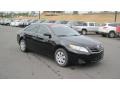 Black - Camry LE Photo No. 7