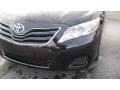 Black - Camry LE Photo No. 9