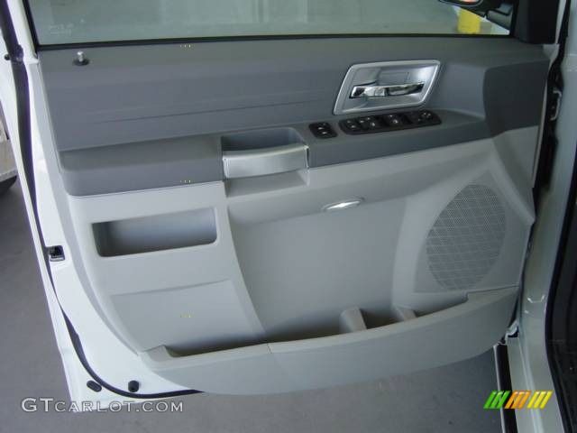 2008 Town & Country Touring Signature Series - Stone White / Medium Slate Gray/Light Shale photo #25