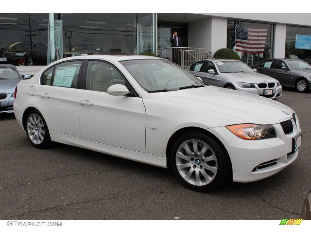 2008 3 Series 335i Sedan - Alpine White / Beige photo #3