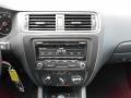 Black - Jetta SE Sedan Photo No. 16