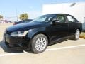 Black - Jetta SE Sedan Photo No. 3