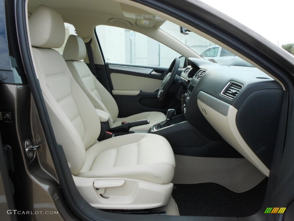 Cornsilk Beige Interior 2012 Volkswagen Jetta TDI Sedan Photo #58520135