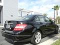 Black - C 300 Luxury Photo No. 6